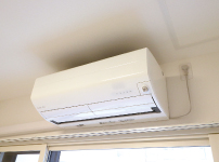 冷暖房エアコン
